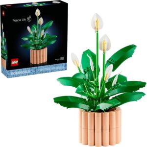 LEGO Peace Lily botanical plant set in pot